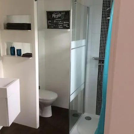 Apartment Studio Prive A Deux Pas Du Vieux Marche